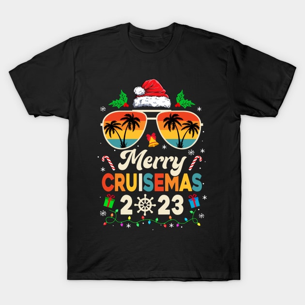 Merry Cruisemas 2023 Christmas Santa Reindeer Cruise Retro T-Shirt by James Green